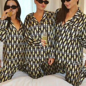 NWT Show Me Your Mumu Cheers Pajama Set